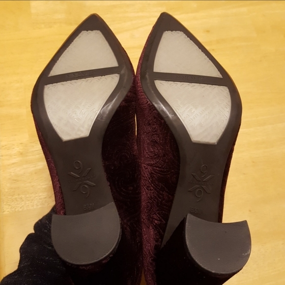 NWOT Nine west jayvee velvet high heel shoe - Picture 7 of 9